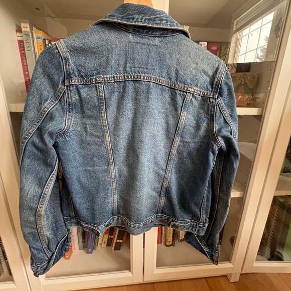 EUC Levi's Trucker Jacket Small - Picture 4 of 4